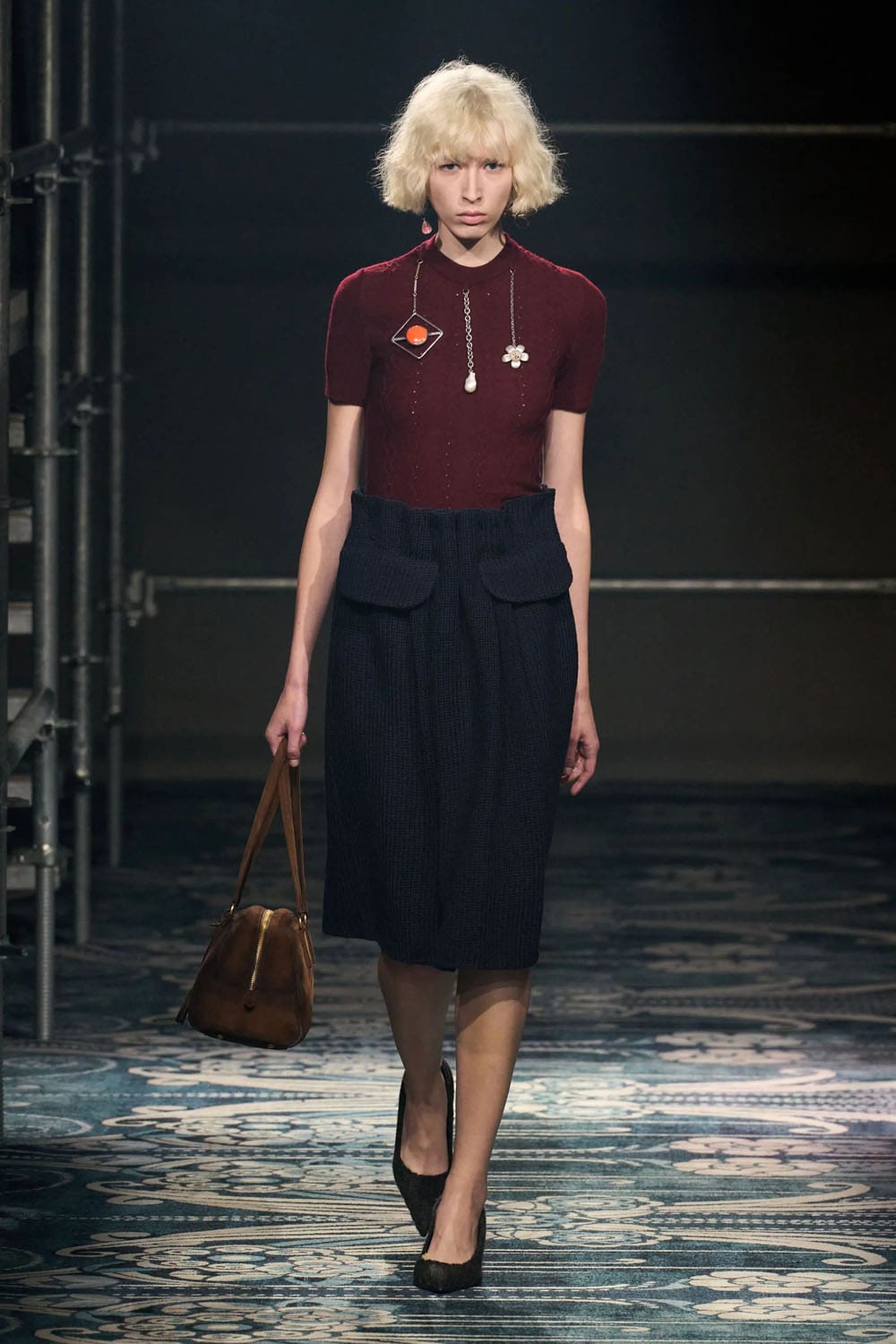 Prada Fall Winter 2025 2026 Runway Magazine (17)