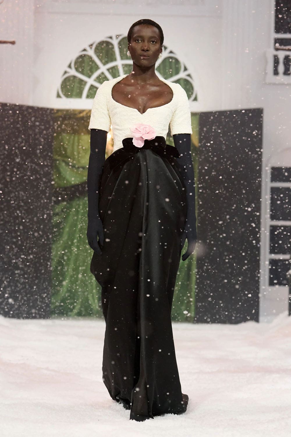 Richard Quinn Automne Hiver 2025 2026 Londres Runway Magazine (13)