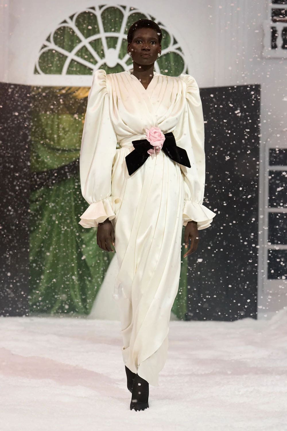Richard Quinn Automne Hiver 2025 2026 Londres Runway Magazine (14)
