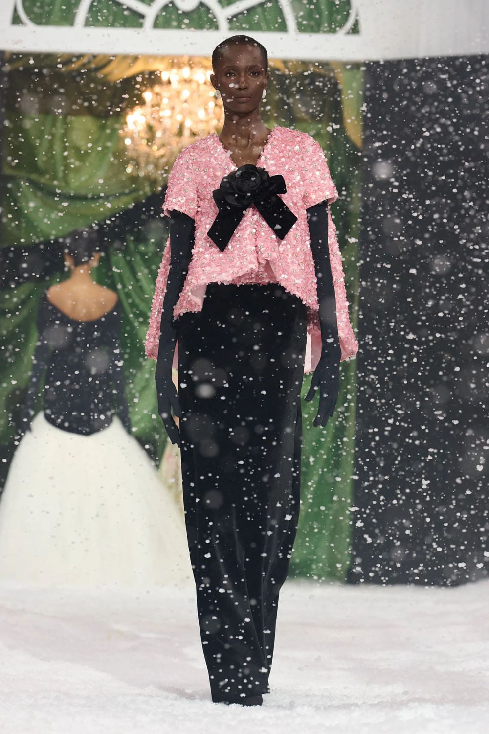 Richard Quinn Automne Hiver 2025 2026 Londres Runway Magazine (18)