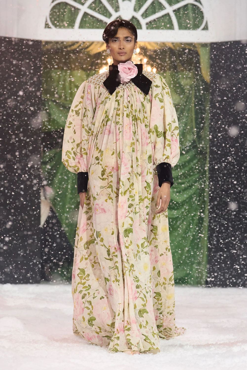 Richard Quinn Automne Hiver 2025 2026 Londres Runway Magazine (19)