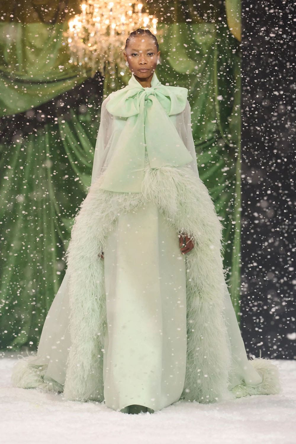 Richard Quinn Automne Hiver 2025 2026 Londres Runway Magazine (26)