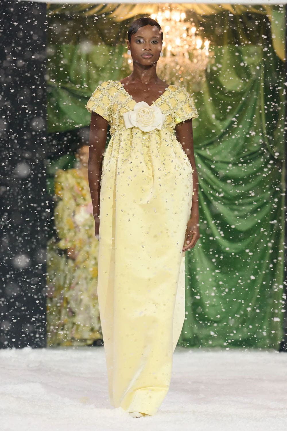 Richard Quinn Automne Hiver 2025 2026 Londres Runway Magazine (27)