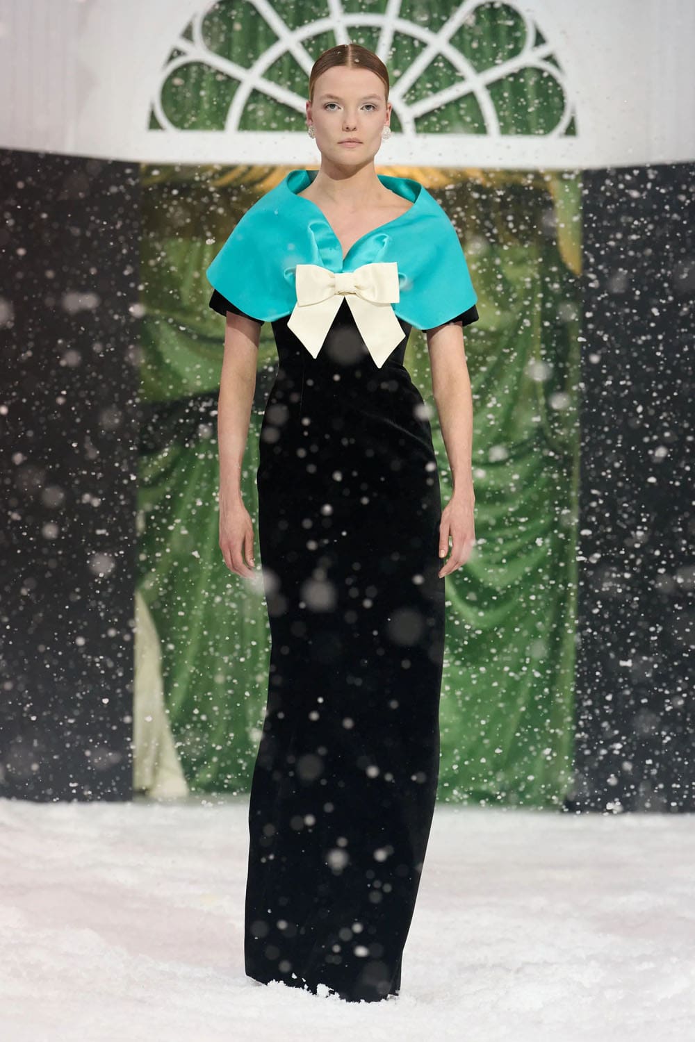 Richard Quinn Automne Hiver 2025 2026 Londres Runway Magazine (35)