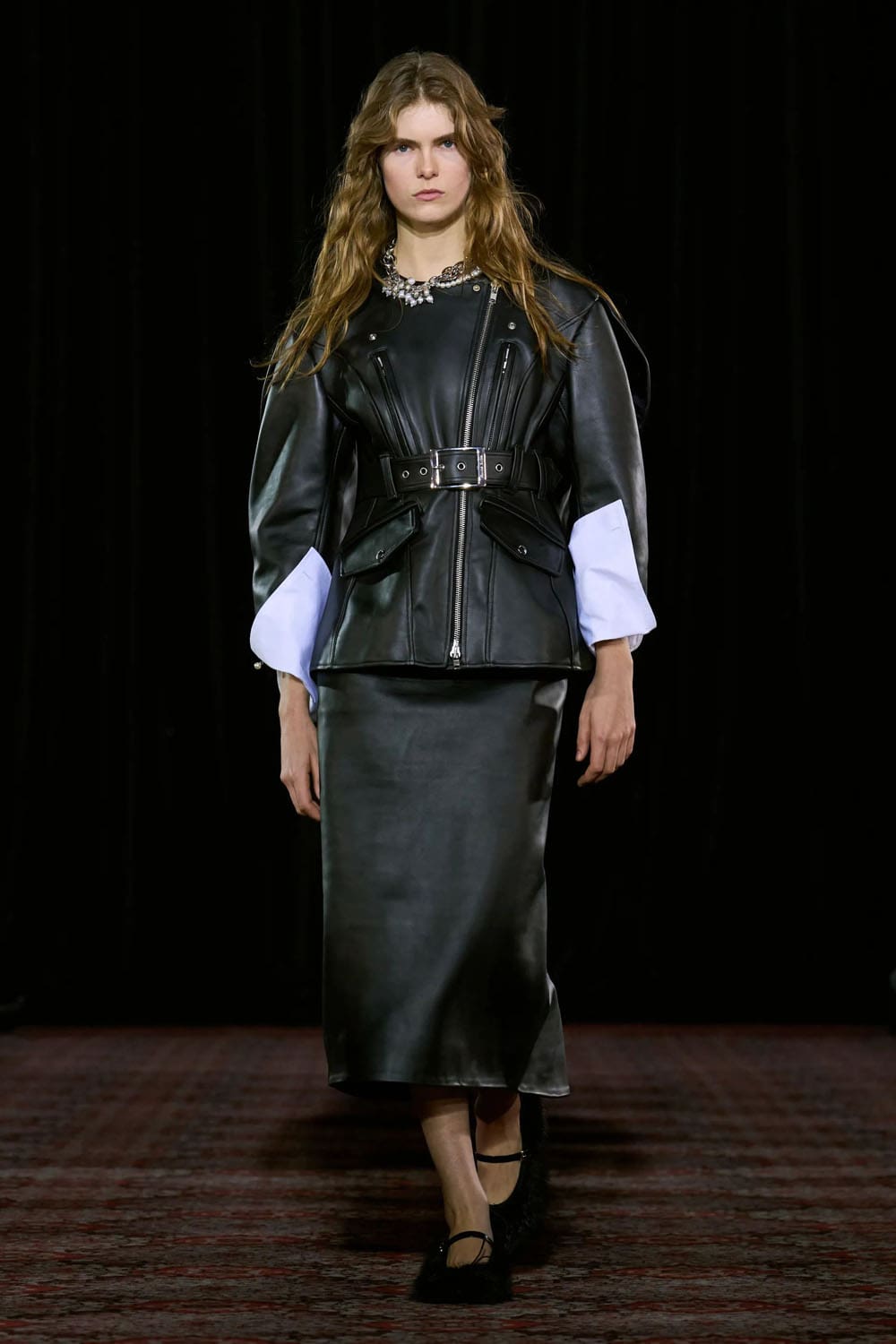 Simone Rocha Otoño Invierno 2025 2026 Londres Runway Revista (1)