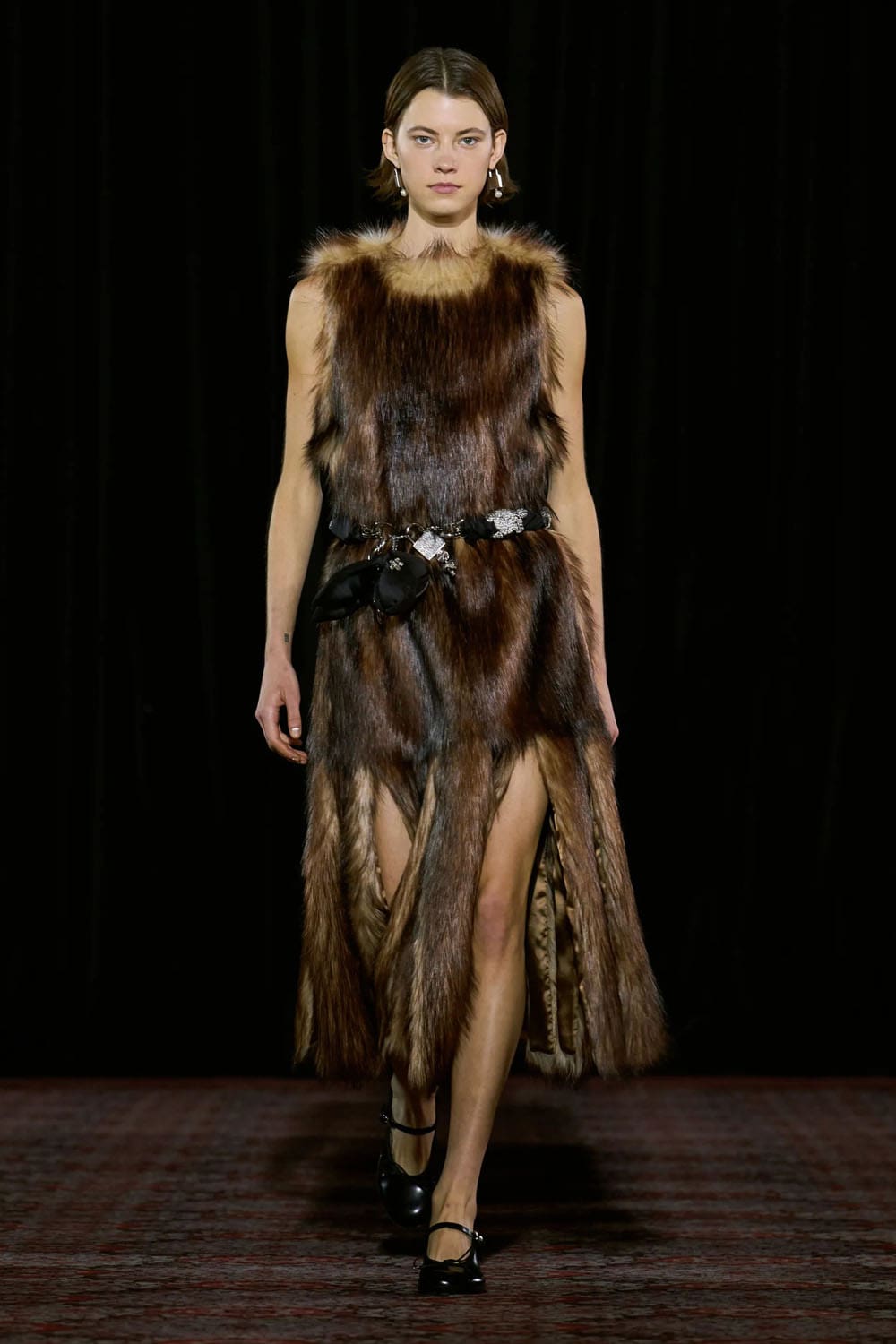 Simone Rocha Otoño Invierno 2025 2026 Londres Runway Revista (14)