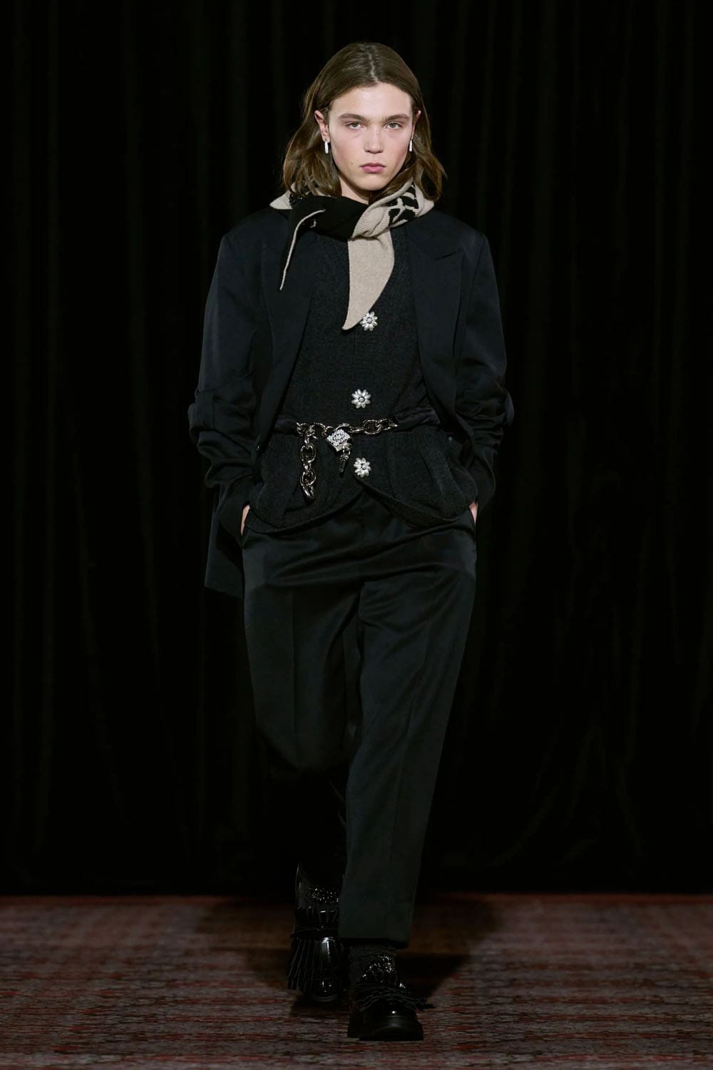 Simone Rocha Otoño Invierno 2025 2026 Londres Runway Revista (31)