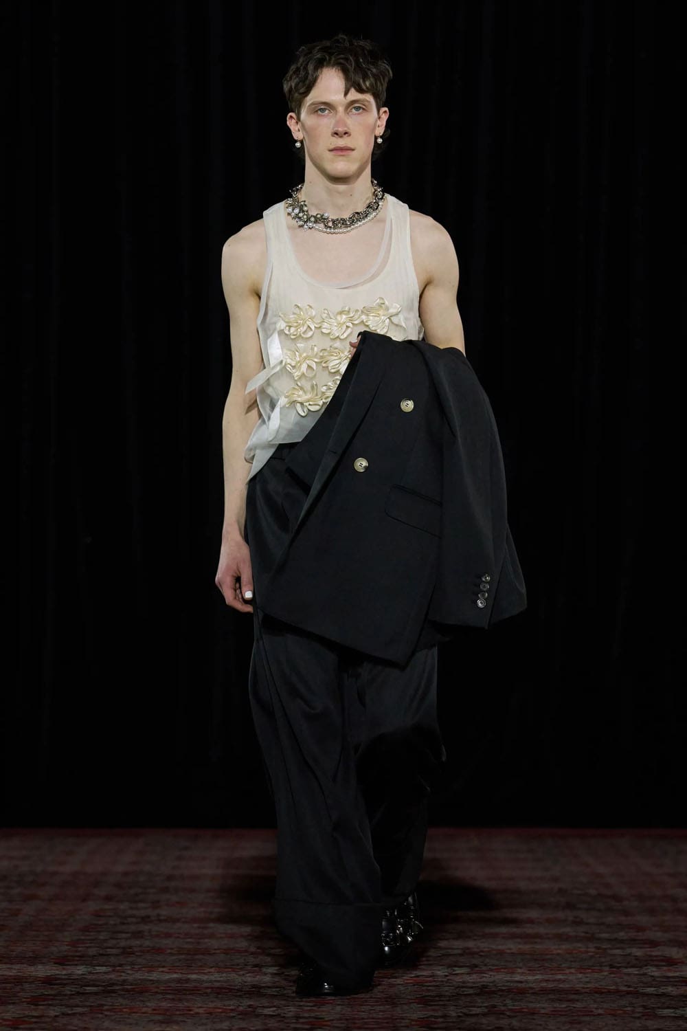 Simone Rocha Otoño Invierno 2025 2026 Londres Runway Revista (41)