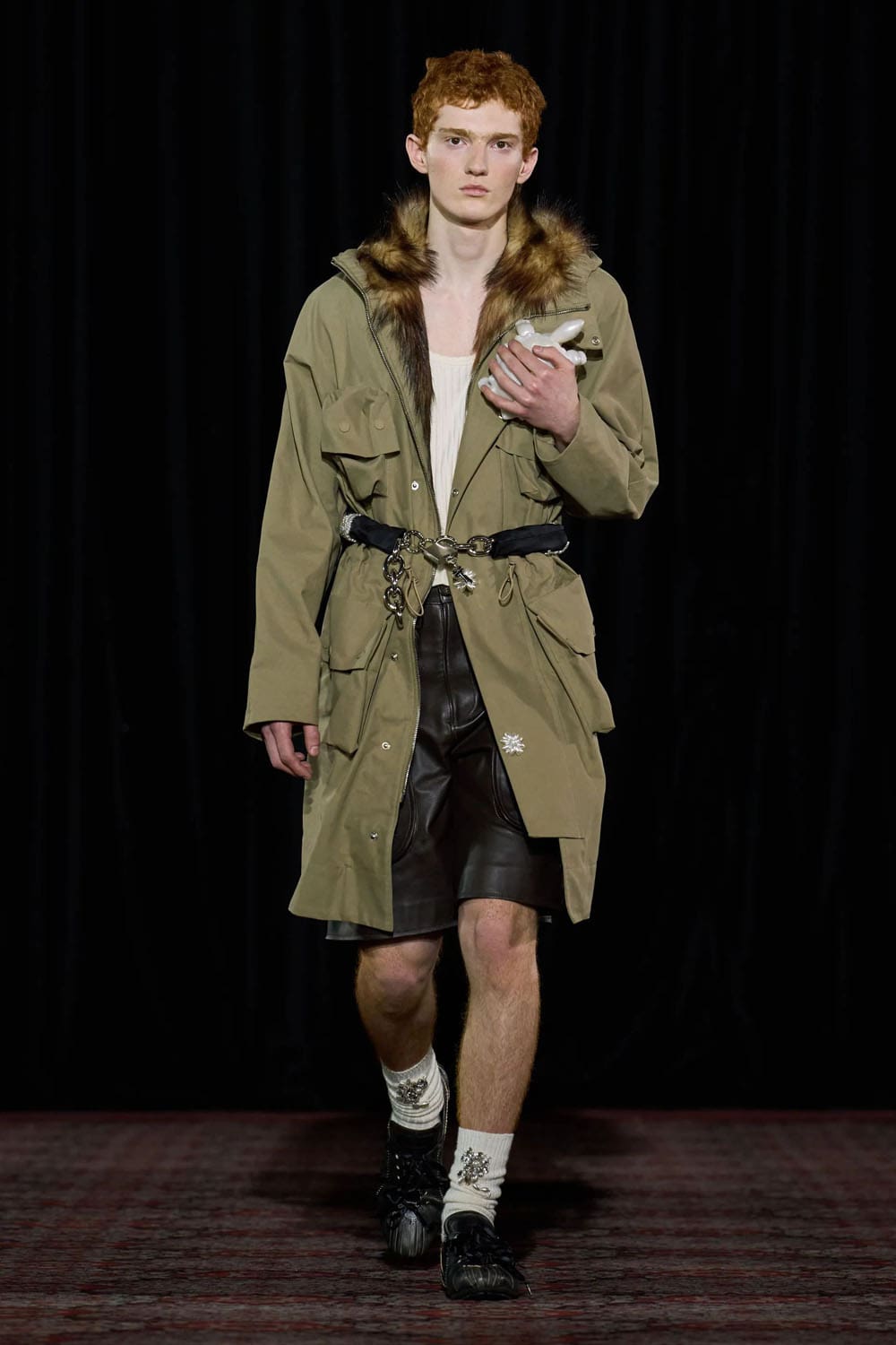 Simone Rocha Otoño Invierno 2025 2026 Londres Runway Revista (42)
