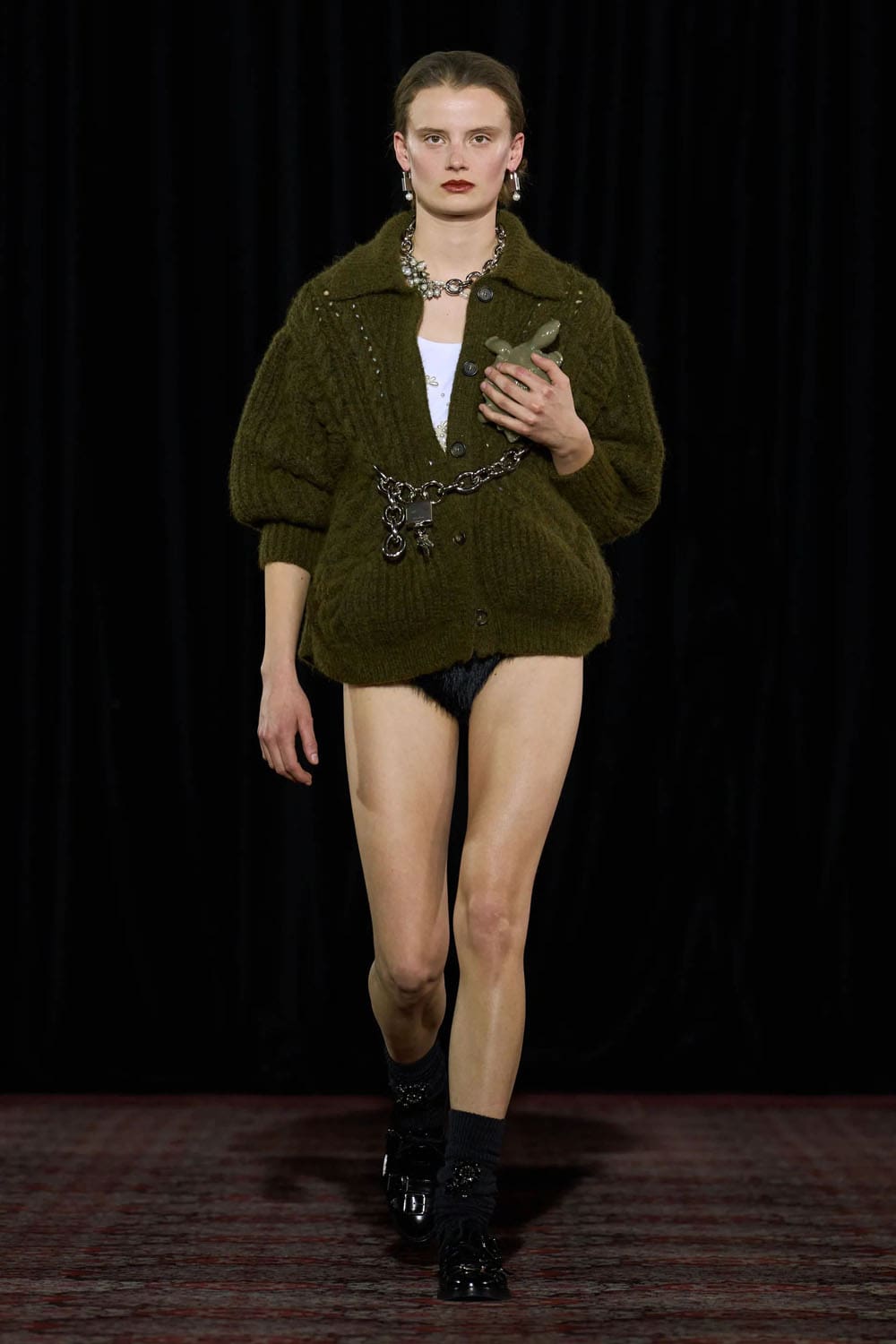 Simone Rocha Otoño Invierno 2025 2026 Londres Runway Revista (44)