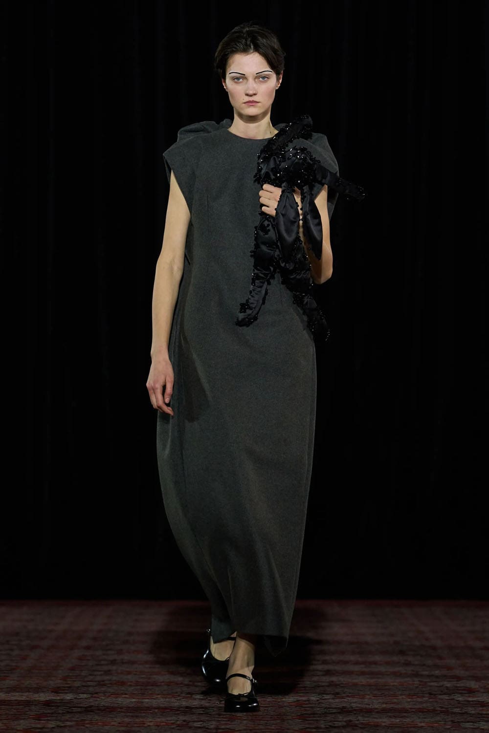 Simone Rocha Otoño Invierno 2025 2026 Londres Runway Revista (50)