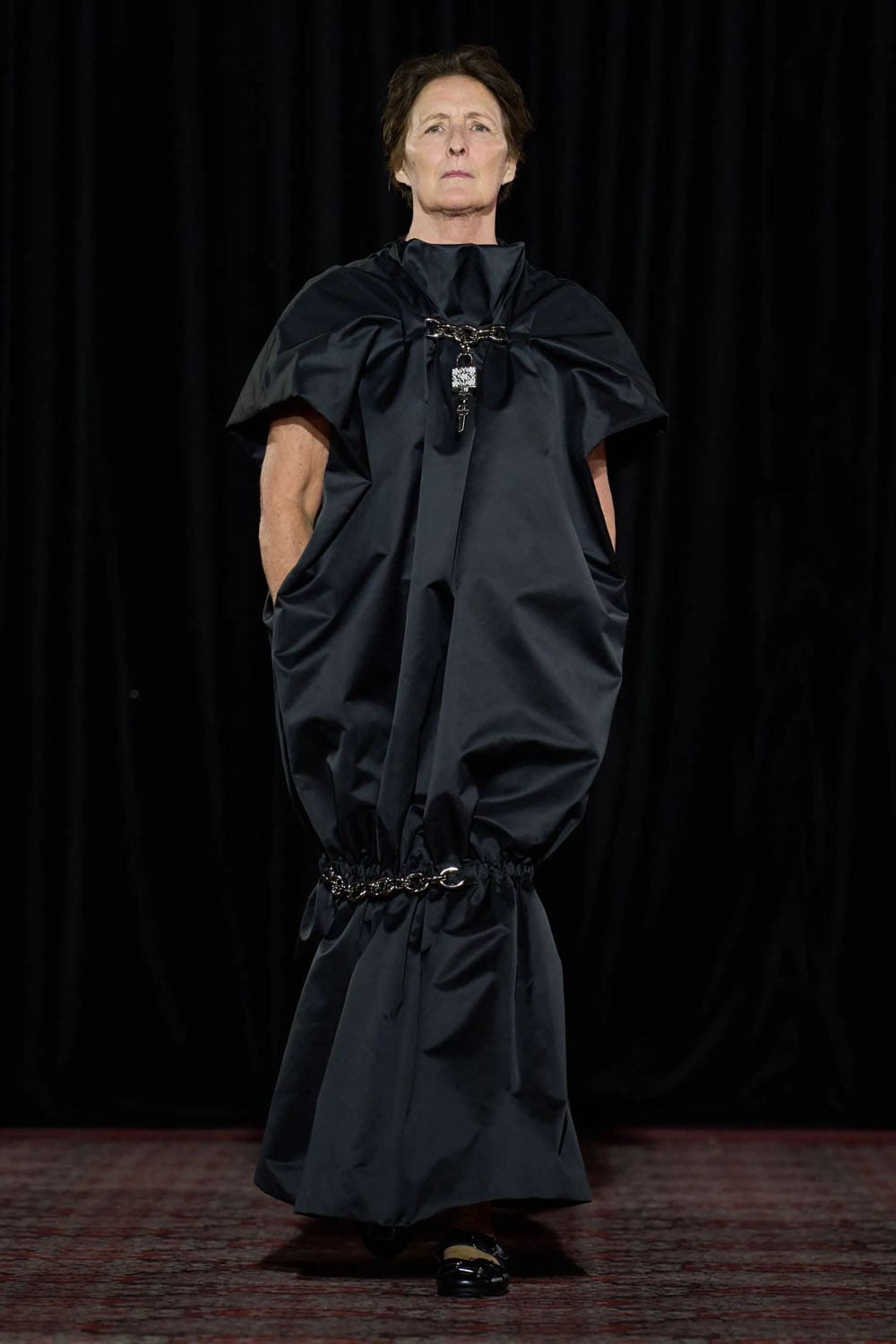 Simone Rocha Otoño Invierno 2025 2026 Londres Runway Revista (55)