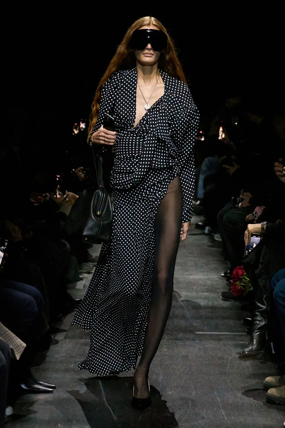 Balenciaga Automne Hiver 2025 2026 Runway Magazine (57)