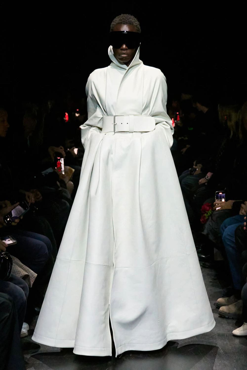 Balenciaga Automne Hiver 2025 2026 Runway Magazine (76)