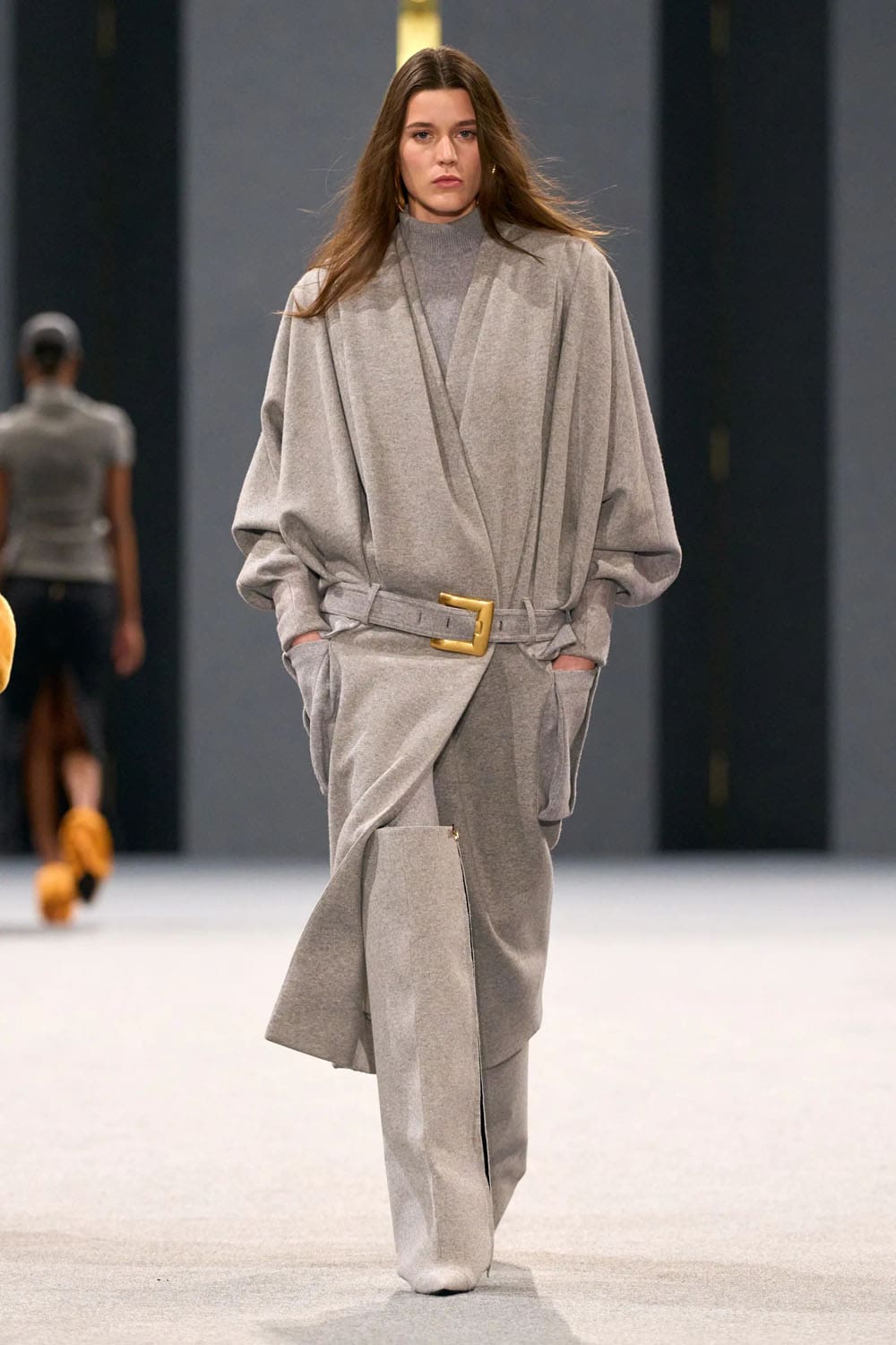 Balmain Herbst Winter 2025 2026 Runway Magazin (11)