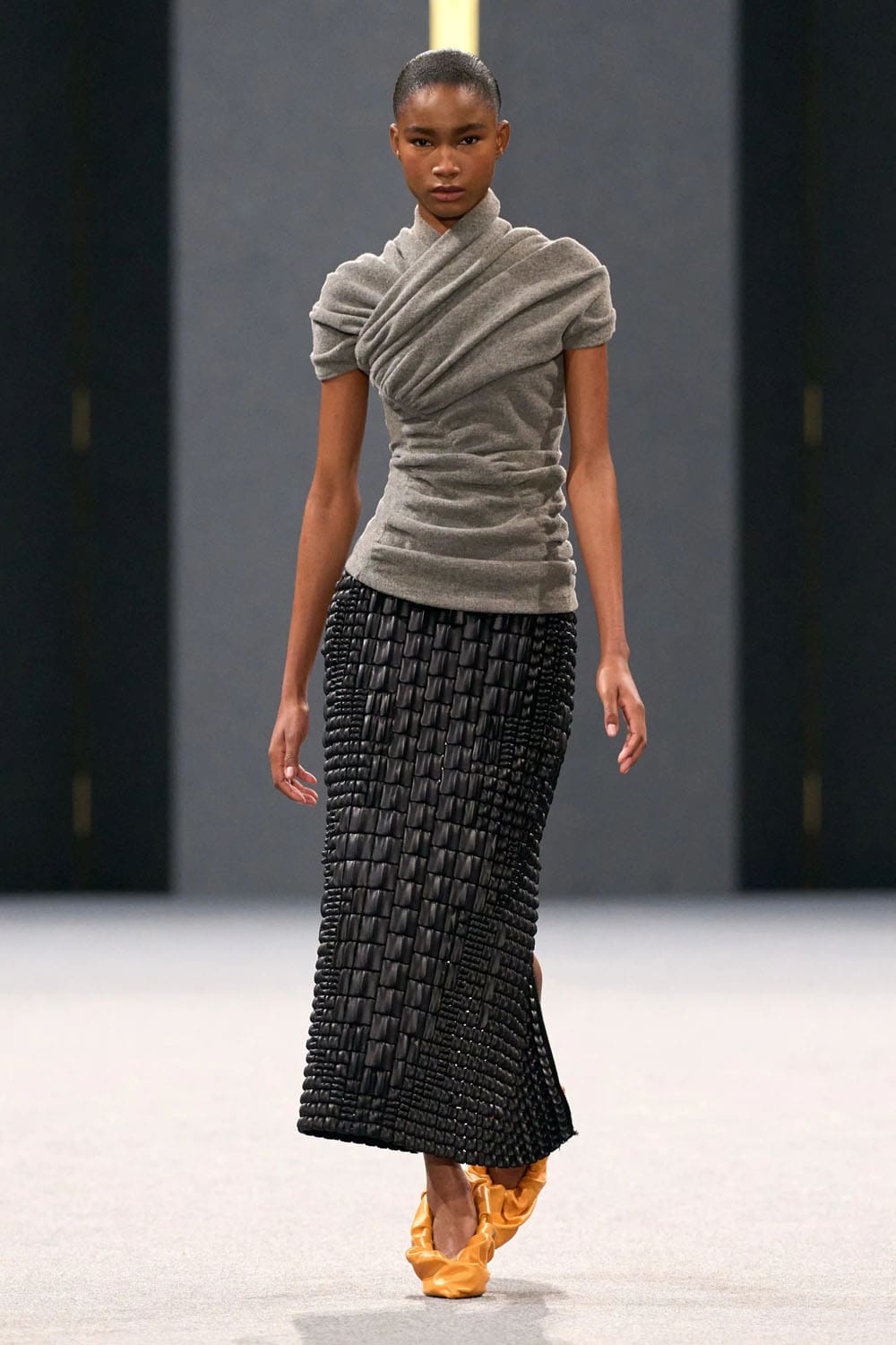 Balmain Herbst Winter 2025 2026 Runway Magazin (5)