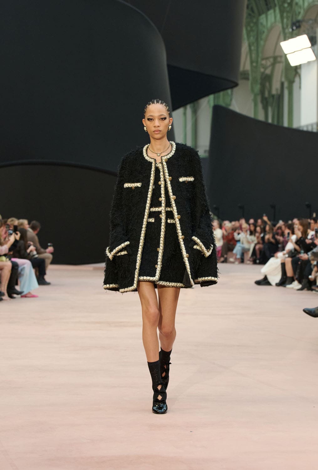 シャネル 2025 2026 秋冬 プレタポルテ Runway 雑誌(27)