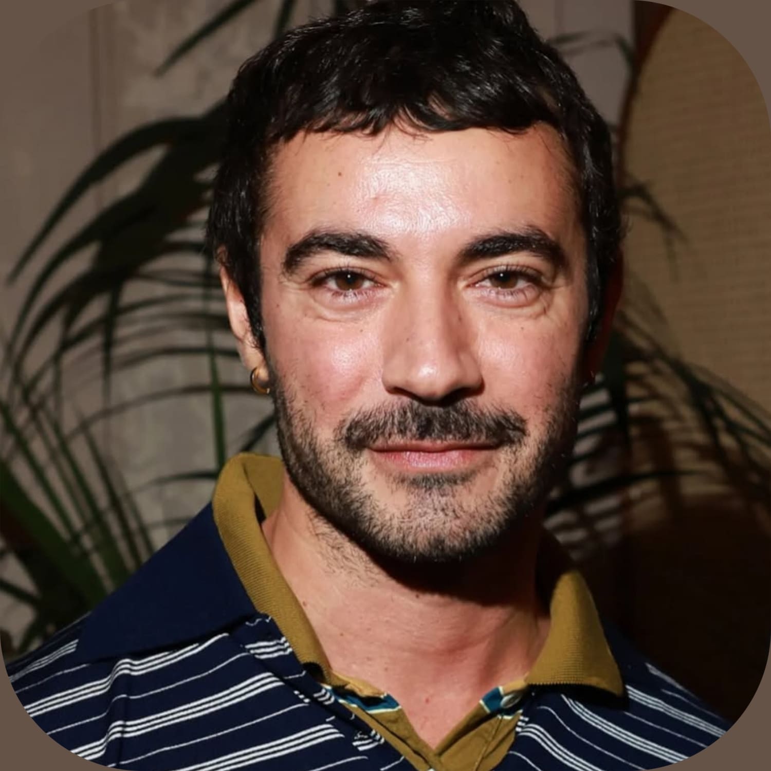 Dario Vitale, nouveau directeur artistique de Versace Runway Magazine 2
