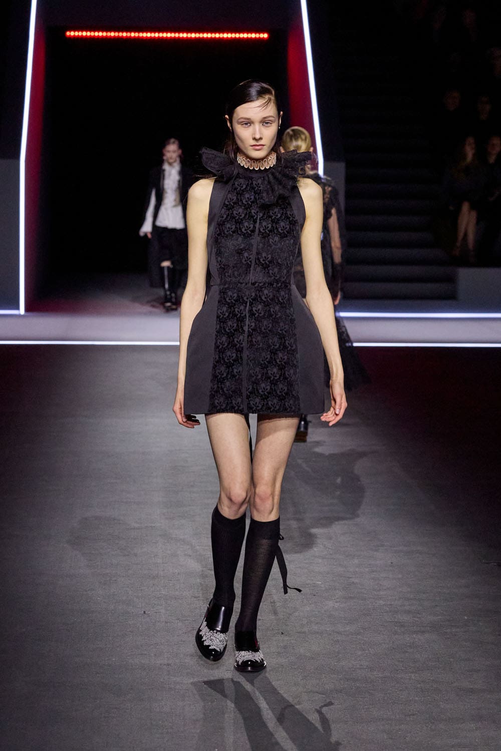 Dior Fall Winter 2025 2026 Women Runway Magazine (20)