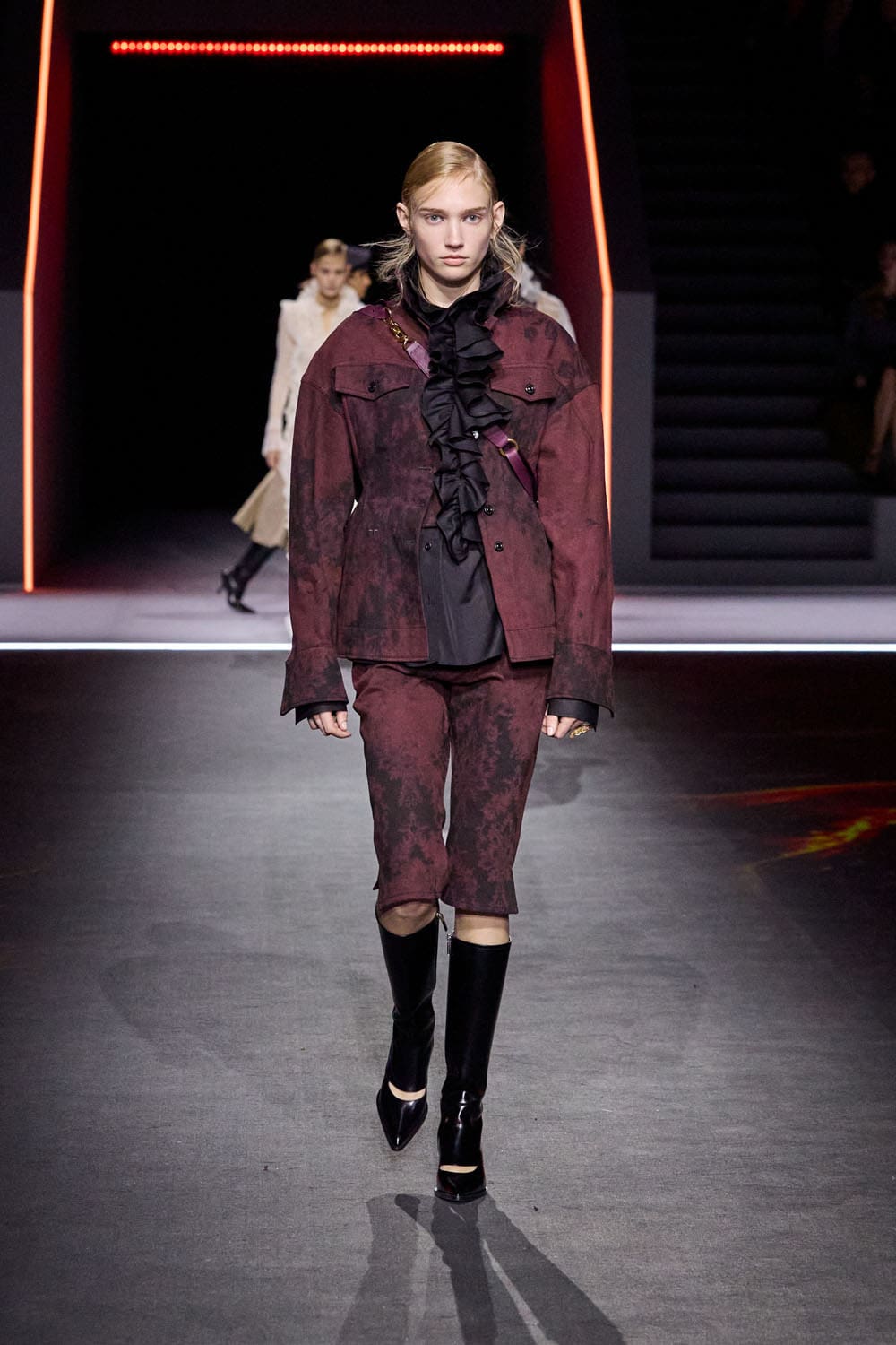 Dior Fall Winter 2025 2026 Women Runway Magazine (36)