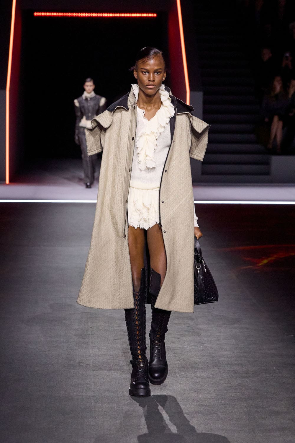 Dior Fall Winter 2025 2026 Women Runway Magazine (38)