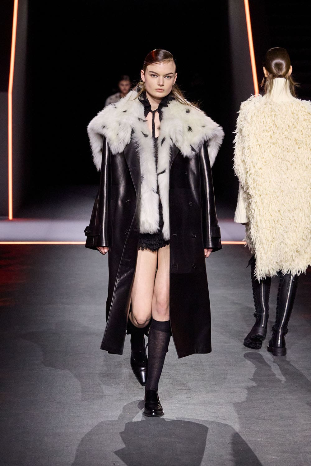 Dior Fall Winter 2025 2026 Women Runway Magazine (49)