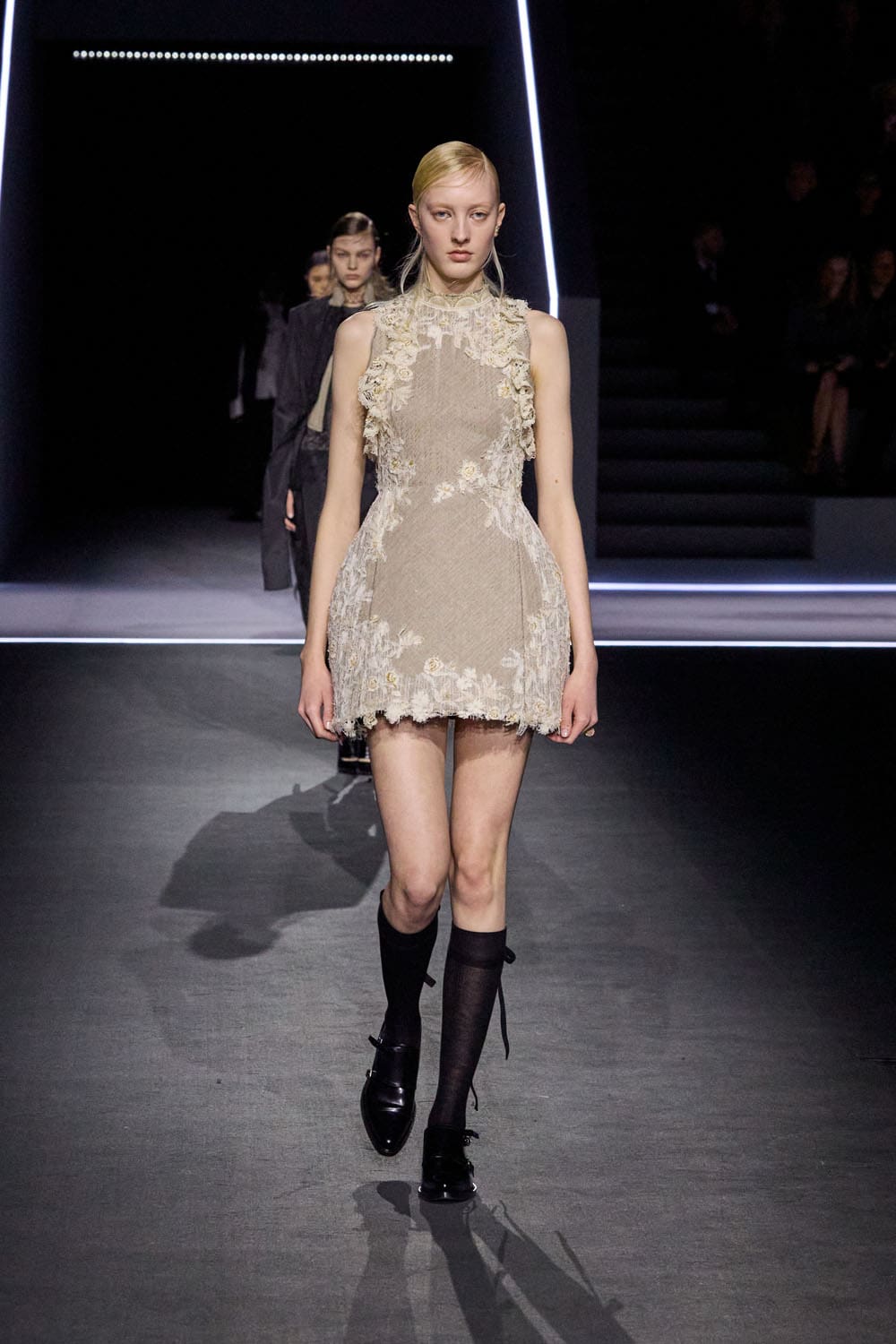 Dior Fall Winter 2025 2026 Women Runway Magazine (6)
