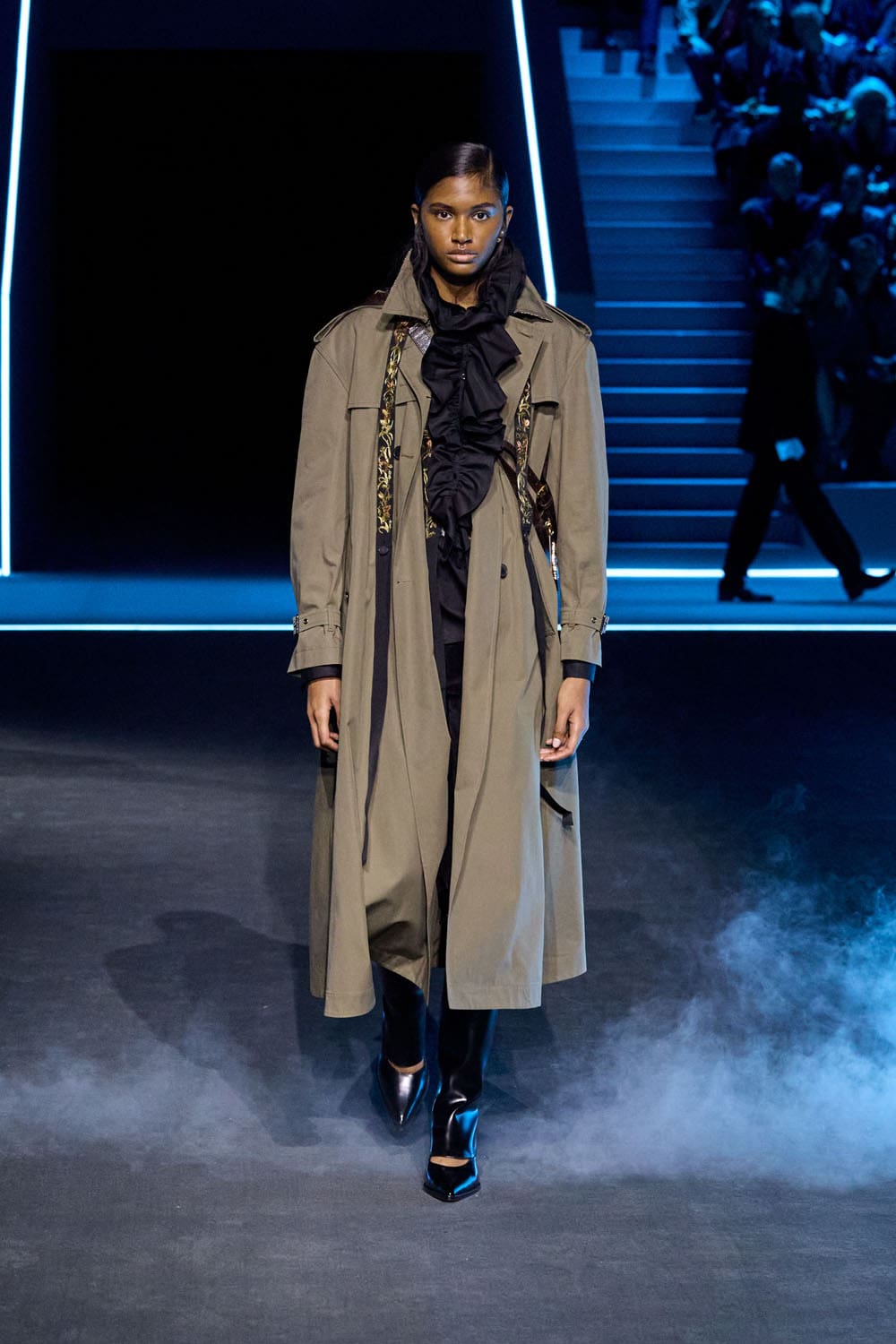 Dior Fall Winter 2025 2026 Women Runway Magazine (61)