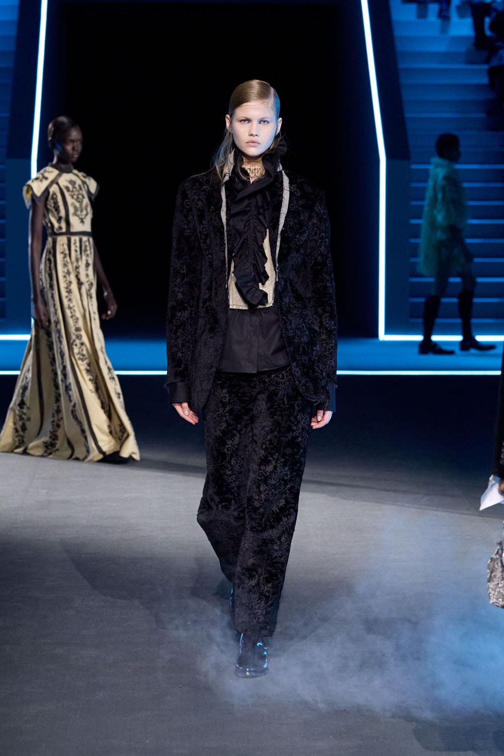 Dior Fall Winter 2025 2026 Women Runway Magazine (65)
