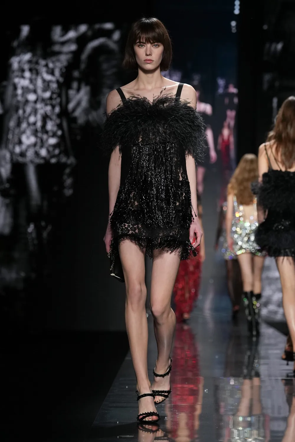 Dolce Gabbana Fall 2025 2026 Womens Runway Magazine (71)