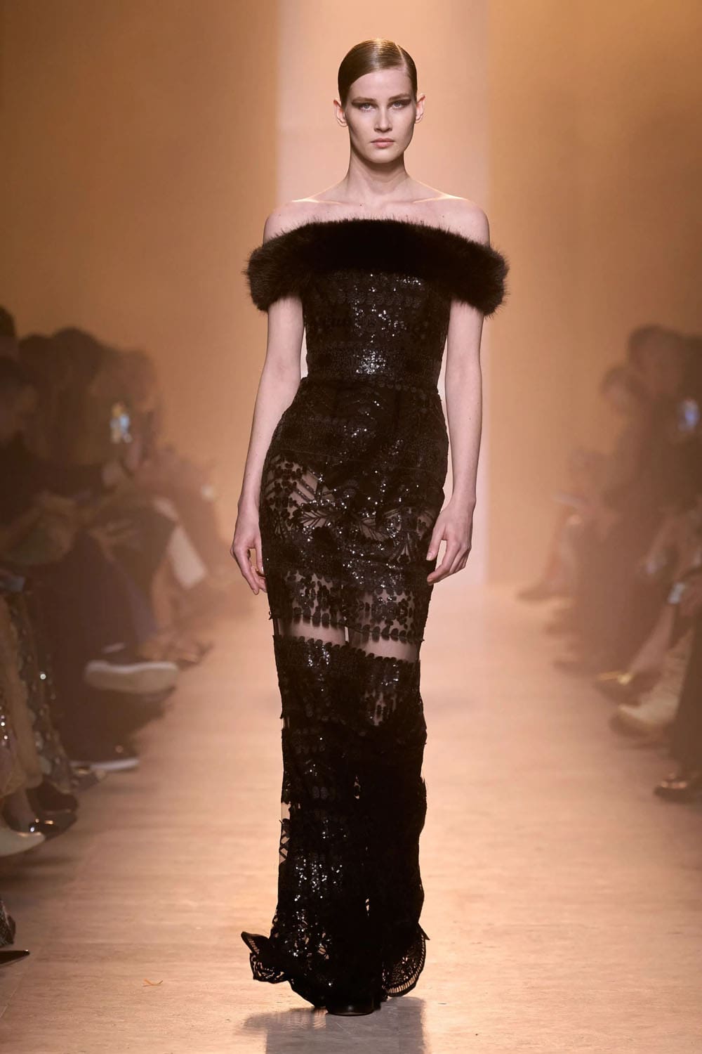 Elie Saab Fall Winter 2025 26 Ready to Wear Runway Magazine (51)