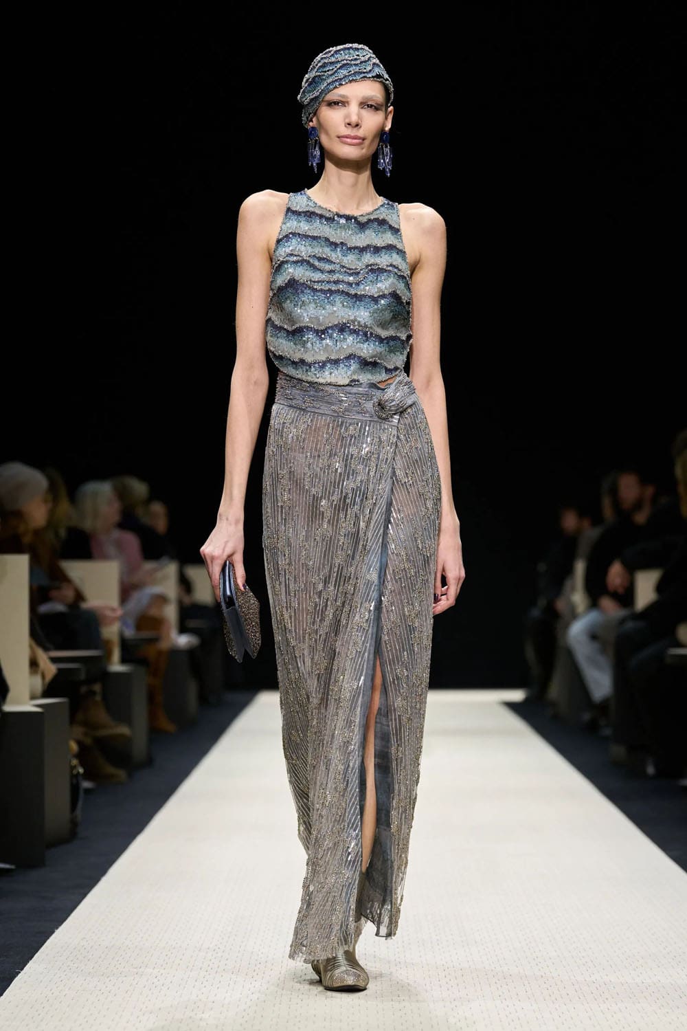 Giorgio Armani Outono Inverno 2025 2026 Feminino Runway Revista (72)