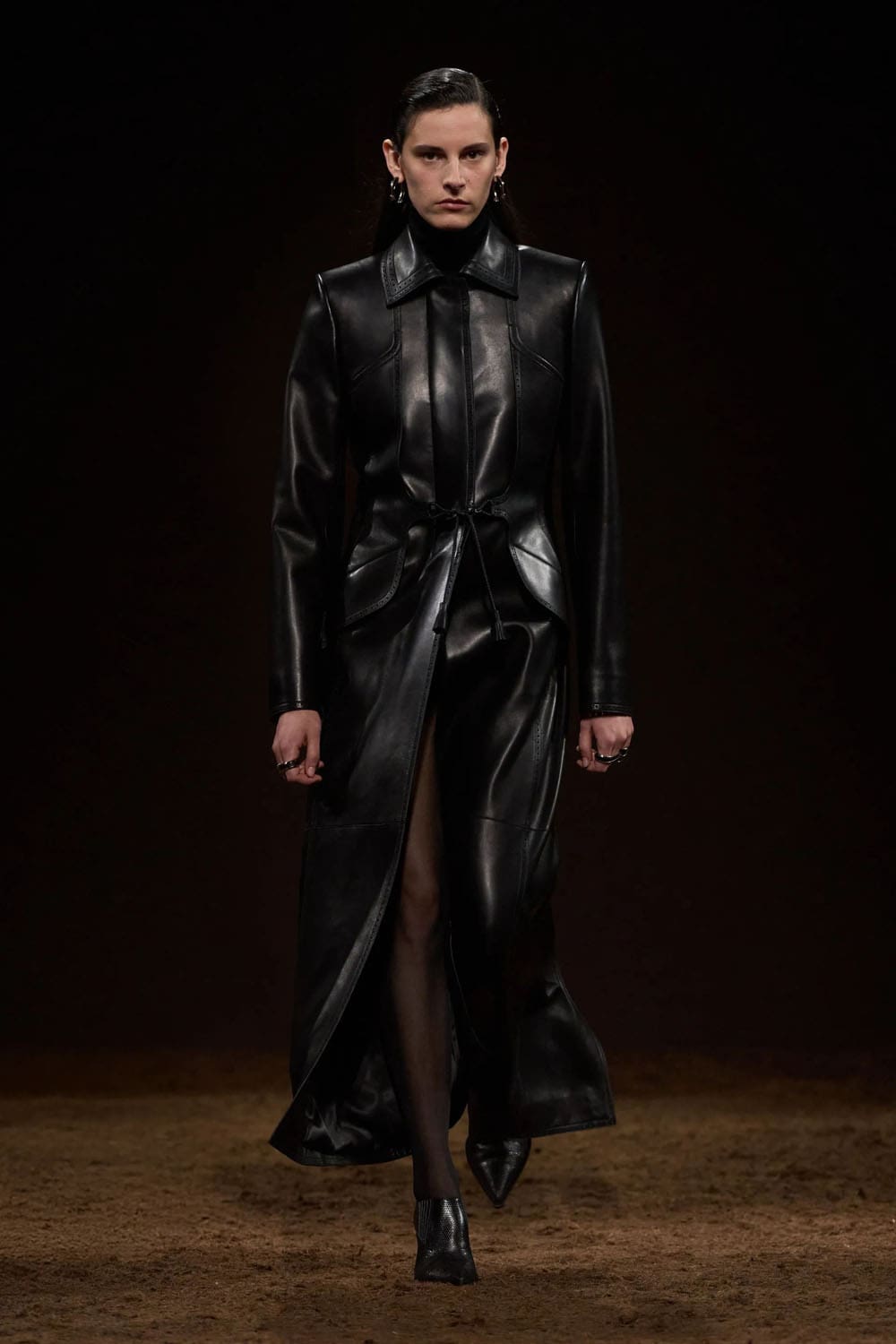 Hermès Automne Hiver 2025 2026 Runway Magazine (18)