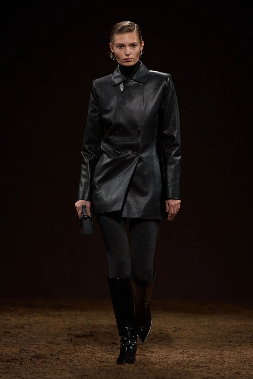 Hermès Automne Hiver 2025 2026 Runway Magazine (22)