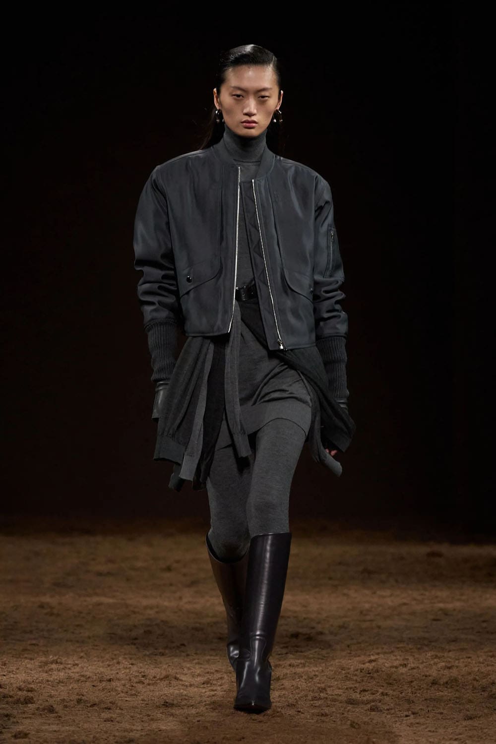 Hermès Automne Hiver 2025 2026 Runway Magazine (33)