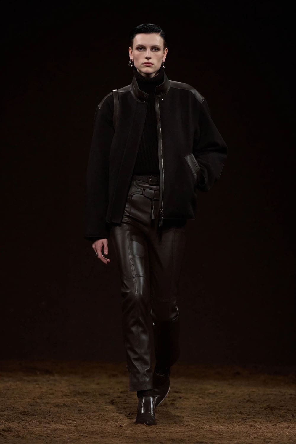 Hermès Automne Hiver 2025 2026 Runway Magazine (37)