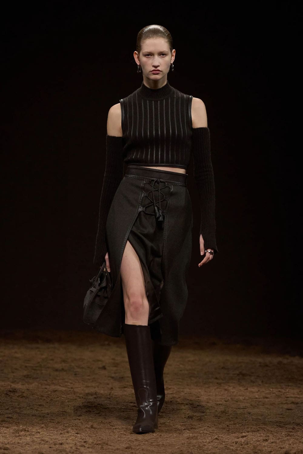 Hermès Automne Hiver 2025 2026 Runway Magazine (42)