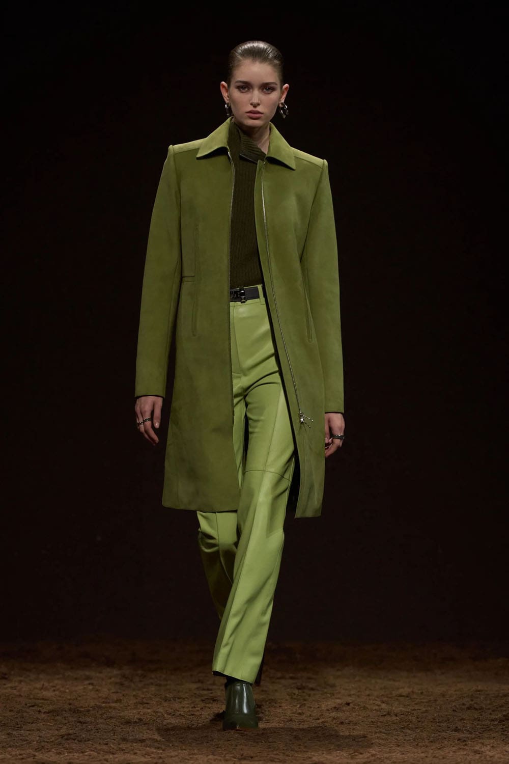 Hermès Automne Hiver 2025 2026 Runway Magazine (46)