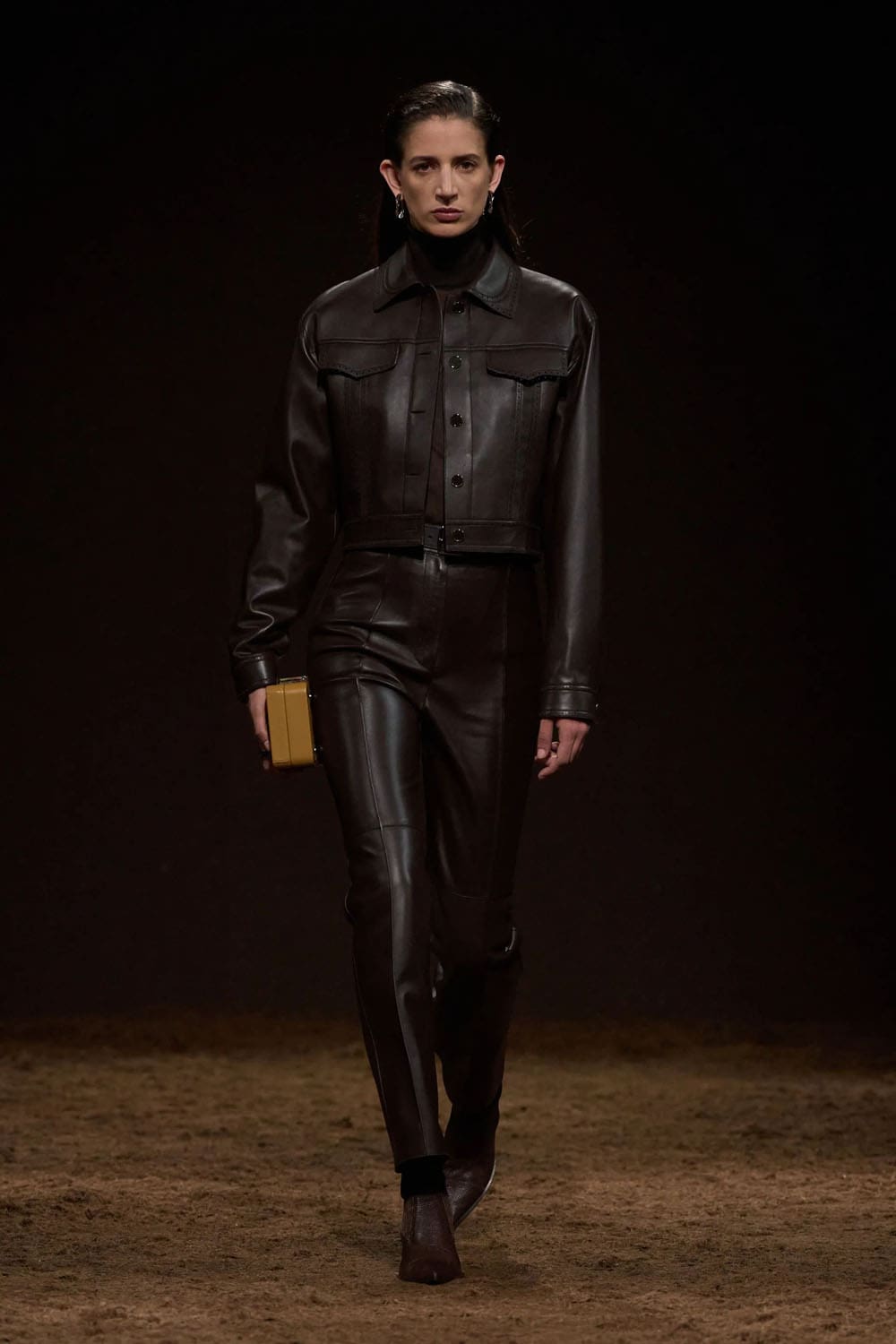 Hermès Automne Hiver 2025 2026 Runway Magazine (48)
