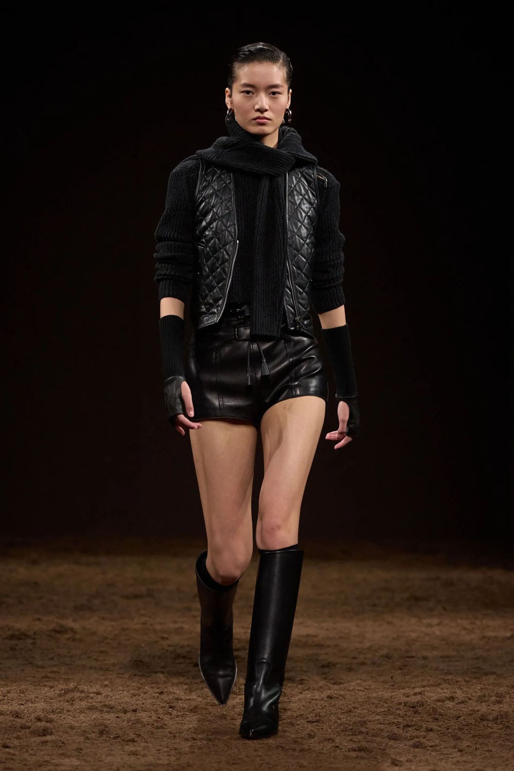 Hermès Automne Hiver 2025 2026 Runway Magazine (5)