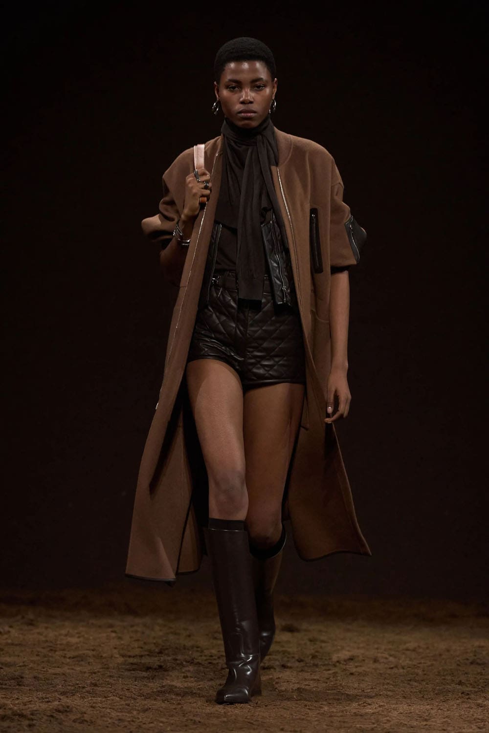 Hermès Automne Hiver 2025 2026 Runway Magazine (51)