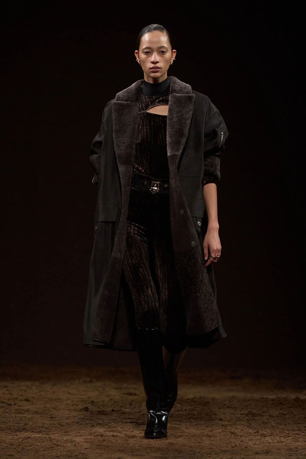 Hermès Automne Hiver 2025 2026 Runway Magazine (59)