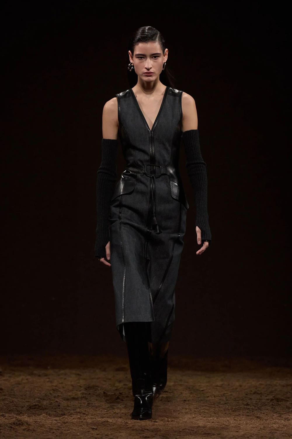 Hermès Automne Hiver 2025 2026 Runway Magazine (7)