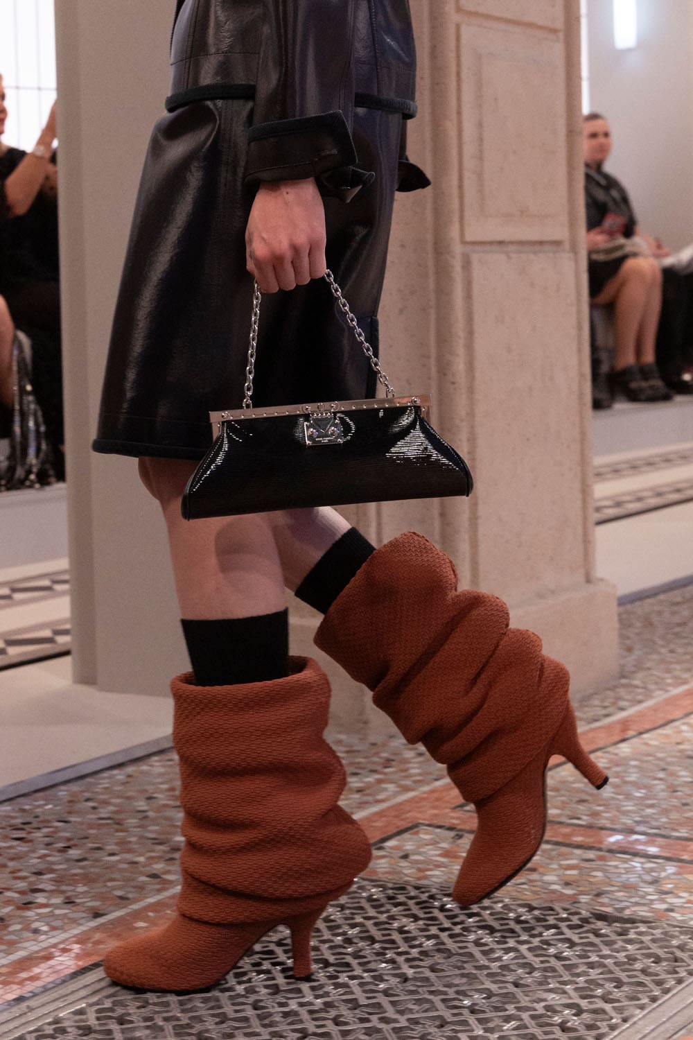 Louis Vuitton Fall Winter 2025 2026 Bags Runway Magazine (26)