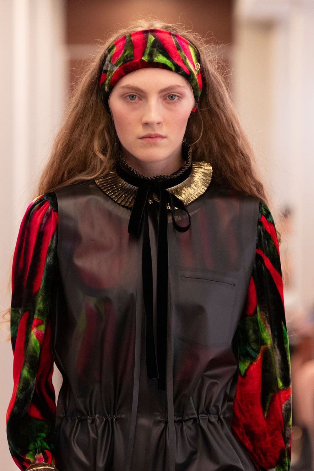 Louis Vuitton Осень-Зима 2025 2026 Крупный План Runway Журнал (17)