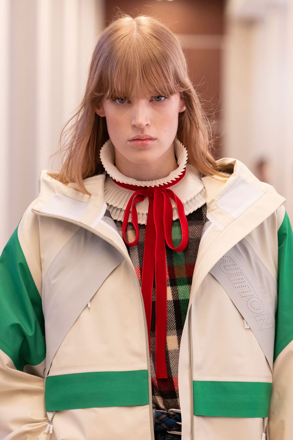 Louis Vuitton Осень-Зима 2025 2026 Крупный План Runway Журнал (20)
