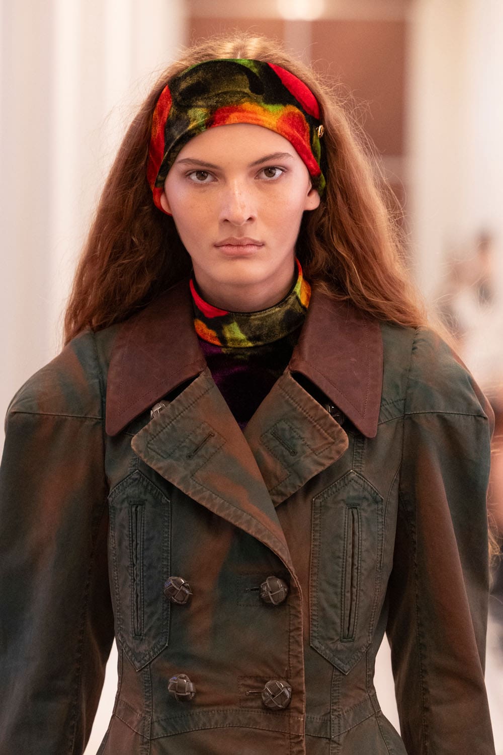 Louis Vuitton Осень-Зима 2025 2026 Крупный План Runway Журнал (32)