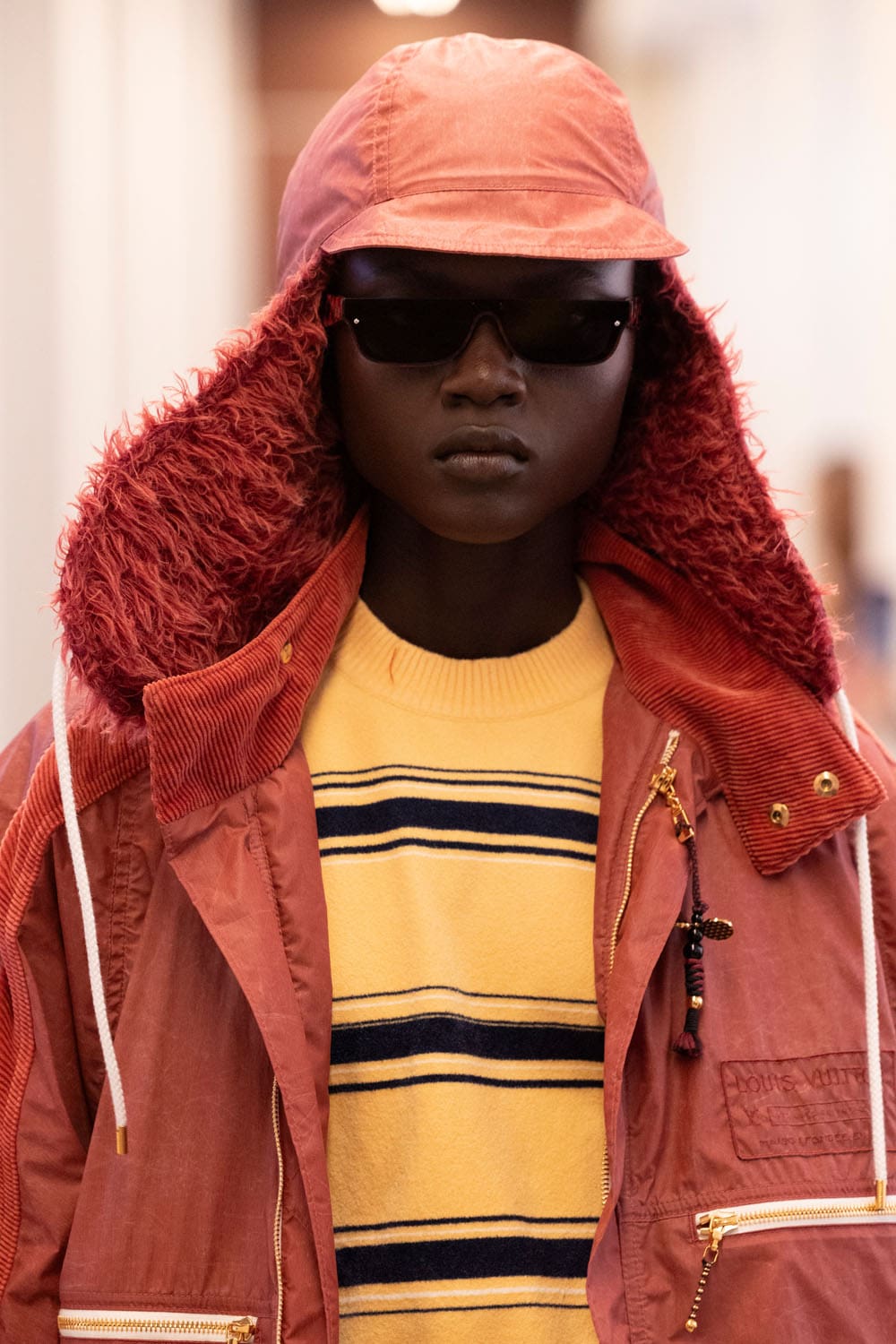 Louis Vuitton Осень-Зима 2025 2026 Крупный План Runway Журнал (69)