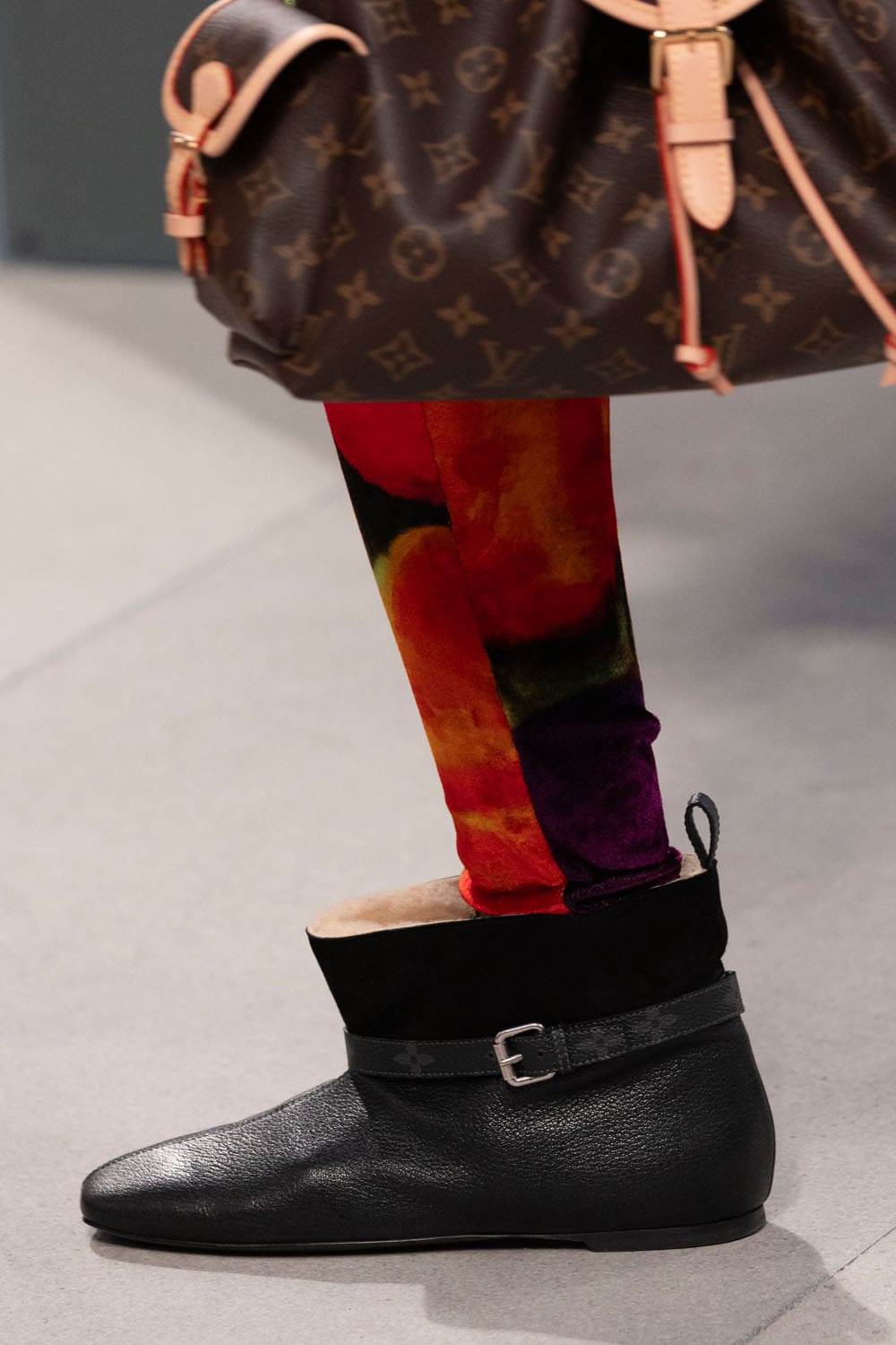 Louis Vuitton Fall Winter 2025 2026 Shoes Runway Magazine (16)