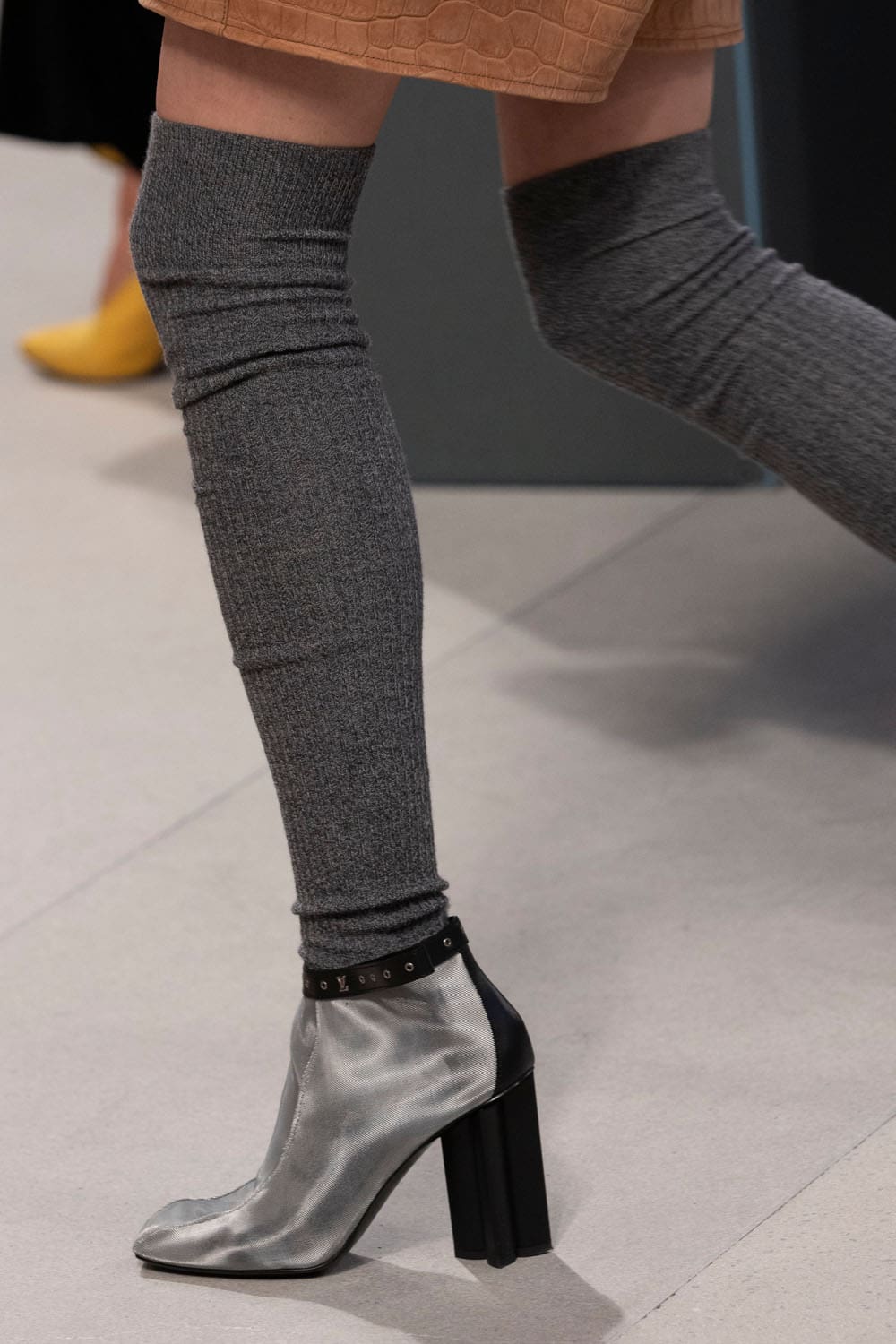 Louis Vuitton Fall Winter 2025 2026 Shoes Runway Magazine (34)